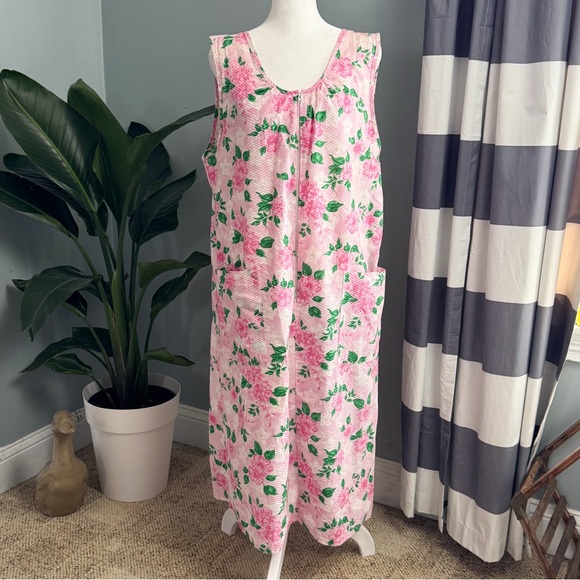 Vintage Anthony Richard’s Pink Floral Nightgown Size M - Picture 2 of 9